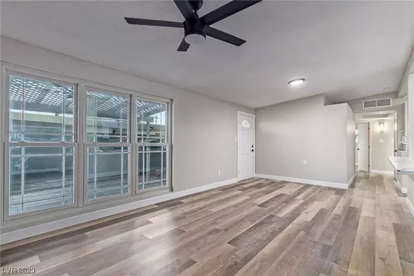 337 Upland Boulevard, Las Vegas, NV 89107