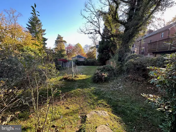 6307 33RD ST NW, Washington, DC 20015