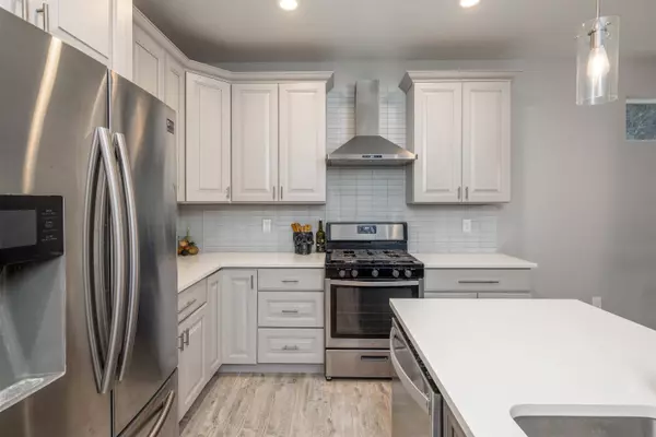 6112 E 14th Ln, Spokane Valley, WA 99212