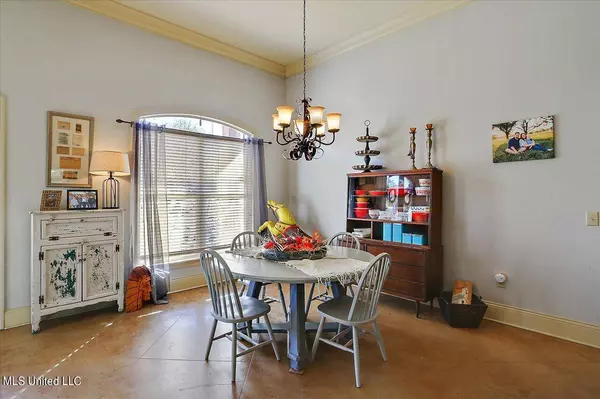 216 Allen Drive, Brandon, MS 39047