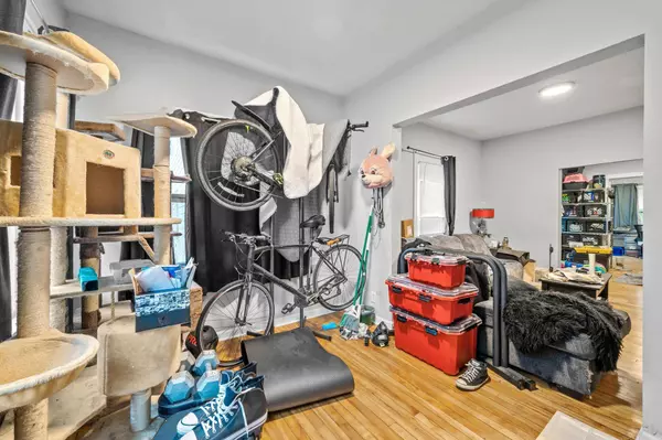 3836 Clinton AVE, Minneapolis, MN 55409