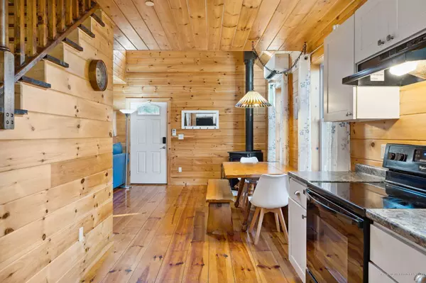 21 Natures Way, Bridgton, ME 04009