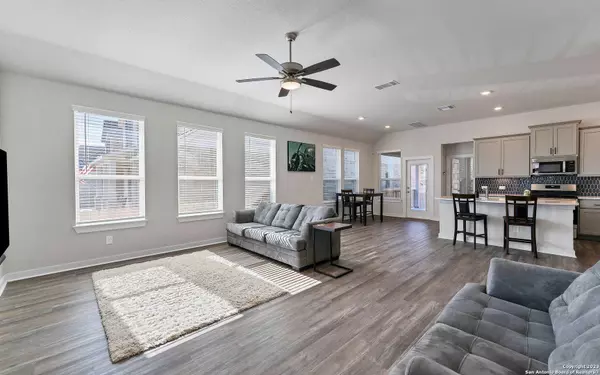 1425 ESCARPMENT, New Braunfels, TX 78132-3487