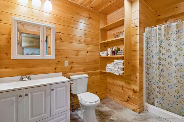 21 Natures Way, Bridgton, ME 04009