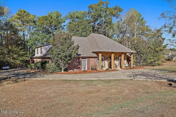 216 Allen Drive, Brandon, MS 39047