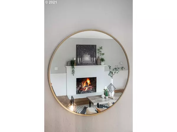 6018 N SYRACUSE ST, Portland, OR 97203