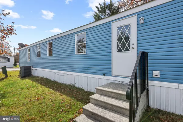 100 LARIAT ROAD, Middle River, MD 21220