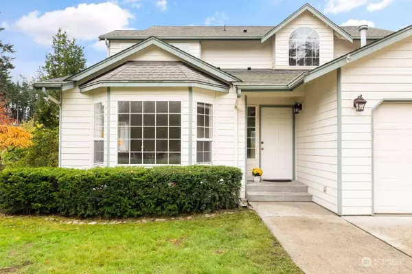 1839 SW Loerland DR, Oak Harbor, WA 98277