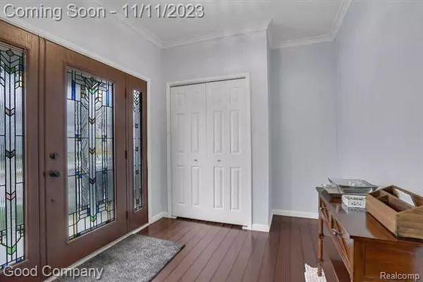 3334 CUMMINGS Avenue, Royal Oak, MI 48073