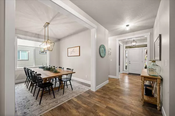 9313 N Linden Ln, Spokane, WA 99208