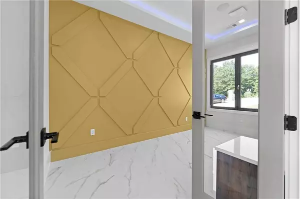 774 Riverside RD, Sugar Hill, GA 30518