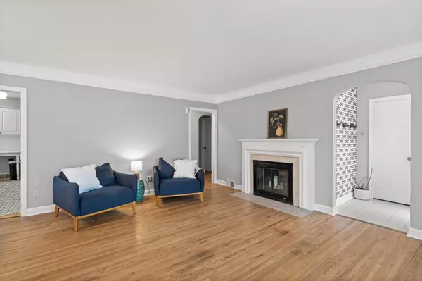 4151 Zenith AVE N, Robbinsdale, MN 55422