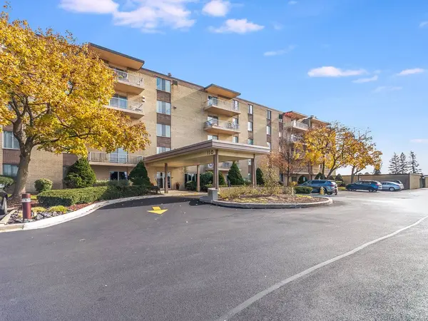 110 W Butterfield Road #112S, Elmhurst, IL 60126