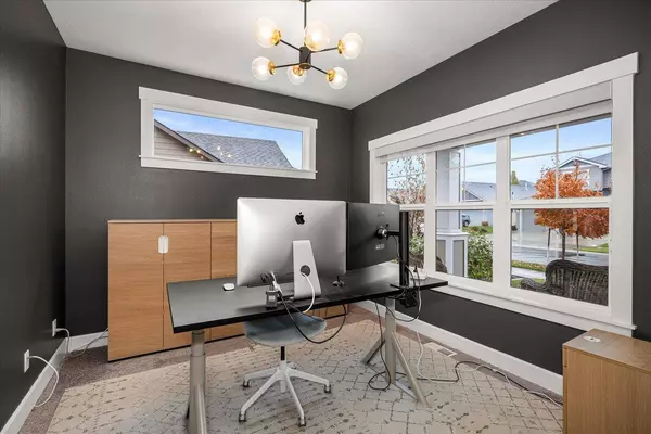 9313 N Linden Ln, Spokane, WA 99208