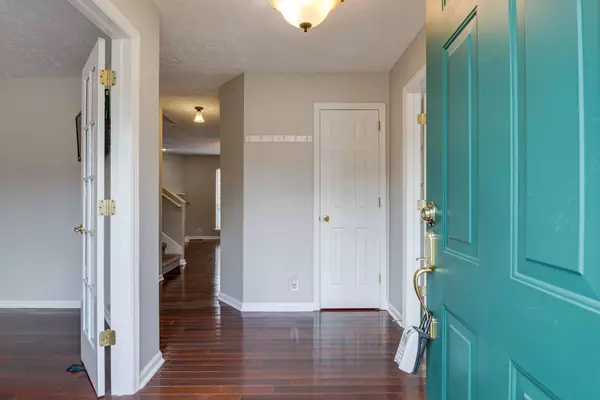 633 Waywood Cir, Antioch, TN 37013