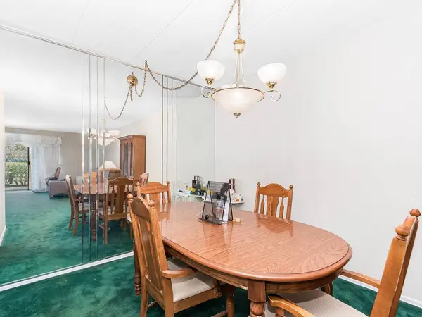 110 W Butterfield Road #112S, Elmhurst, IL 60126