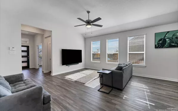 1425 ESCARPMENT, New Braunfels, TX 78132-3487