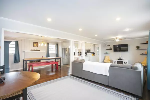 517 E Campbell Rd, Madison, TN 37115