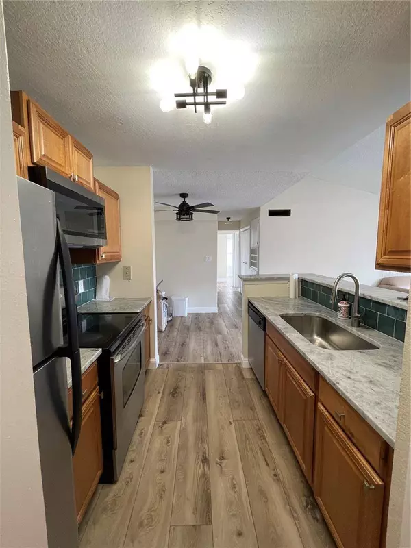 4367 THORNBRIAR LN #207, Orlando, FL 32822