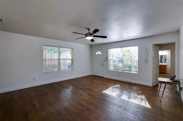 3423 Pueblo Street, Dallas, TX 75212