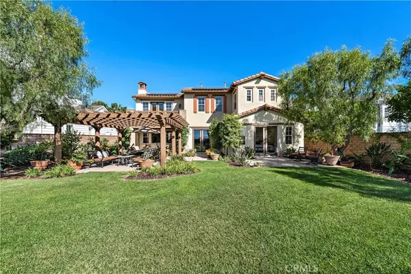 10 Hampshire CT, Ladera Ranch, CA 92694