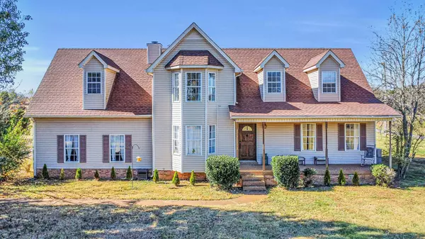 4412 Smiley Rd, Chapel Hill, TN 37034