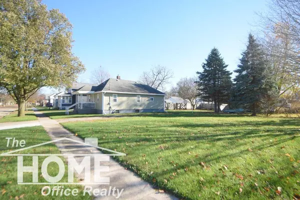 835 Ament Street, Owosso, MI 48867