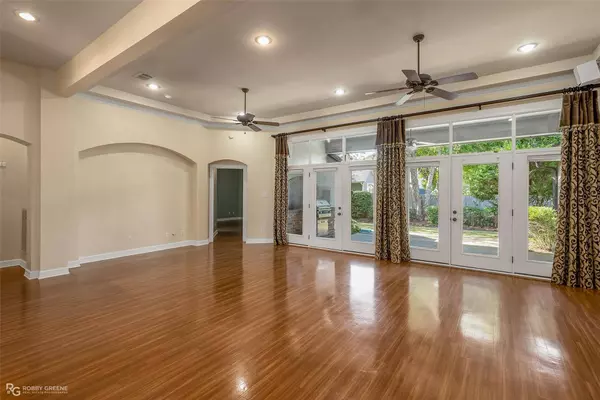 8018 Captain Mary Miller Drive, Shreveport, LA 71115