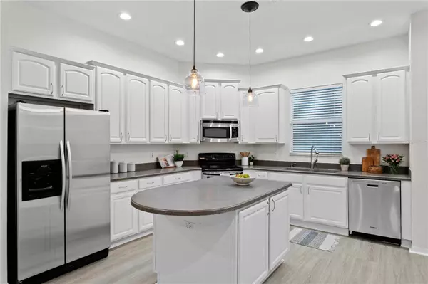 11224 CAVALIER PL, Tampa, FL 33626