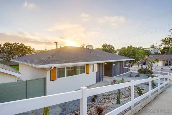 3851 Curtis St, San Diego, CA 92106