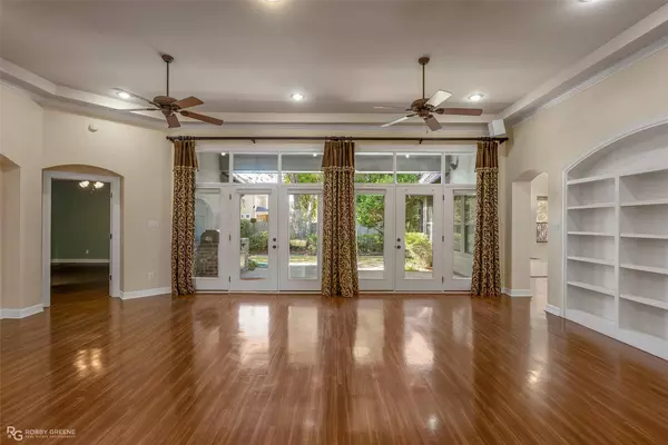 8018 Captain Mary Miller Drive, Shreveport, LA 71115