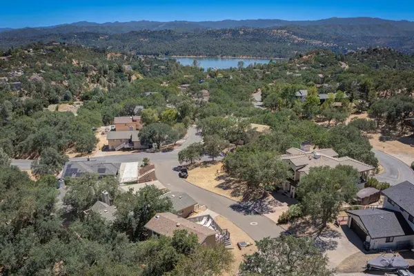 2182 Ridge Rider RD, Bradley, CA 93426