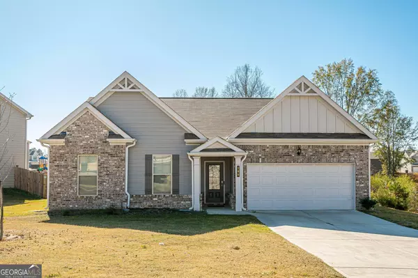 106 Mcginnis CIR, Calhoun, GA 30701