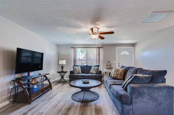 300 SWEETGUM CT, Palm Harbor, FL 34683