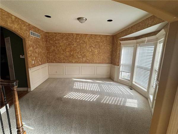 5504 93rd ST, Kansas City, MO 64154