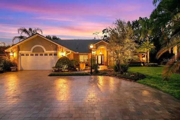 416 SOFT SHADOW LN, Debary, FL 32713