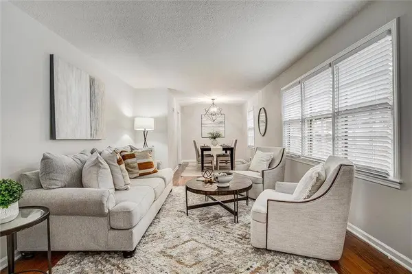 15513 E 45th PL, Independence, MO 64055