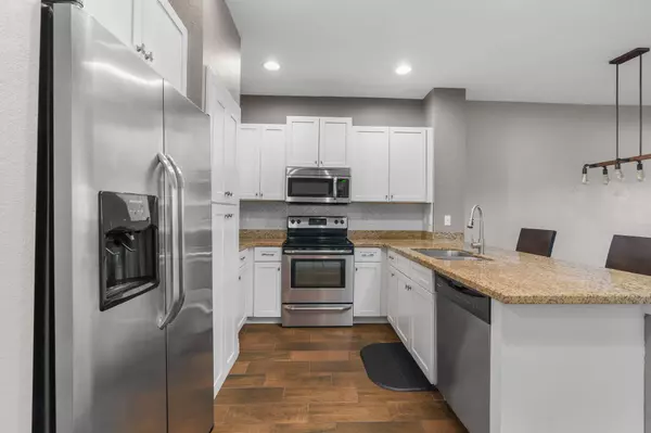 1175 Sepia LN, Lake Worth Beach, FL 33461