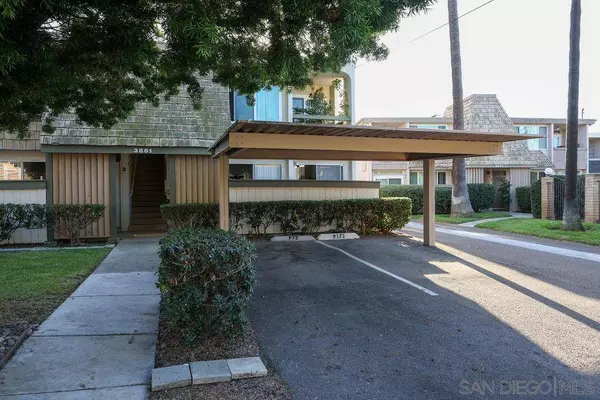 3861 Basilone St #1, San Diego, CA 92110