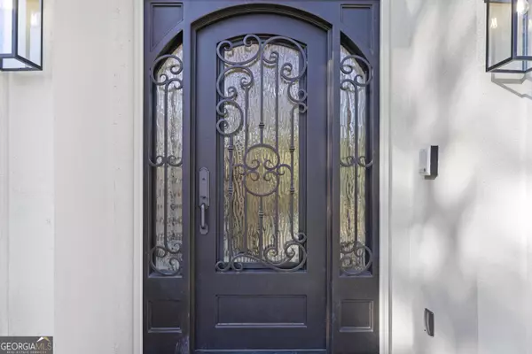 695 SW Highland Oaks DR SW, South Fulton, GA 30331