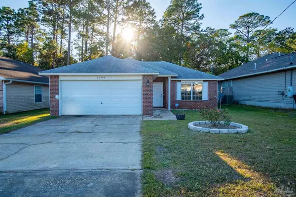 2509 Gulf Breeze Ave, Pensacola, FL 32507
