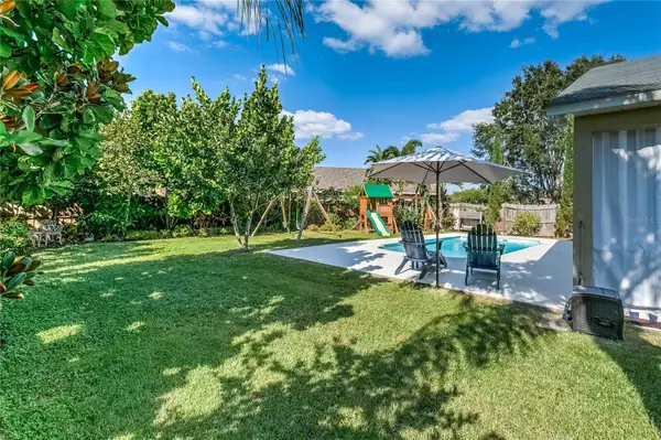 10223 CHARLESTON CORNER RD, Tampa, FL 33635