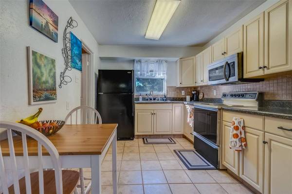 3628 50TH AVE N, St Petersburg, FL 33714