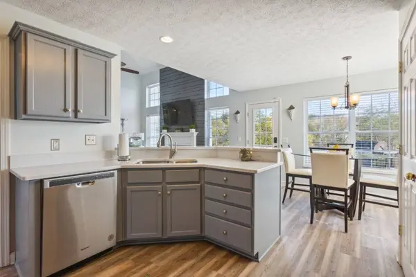 883 Loretta Dr, Goodlettsville, TN 37072