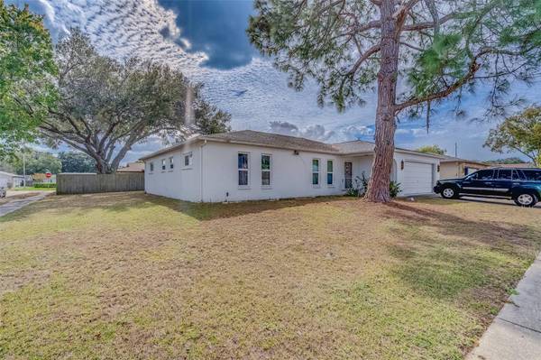 7850 GLENCOE DR, New Port Richey, FL 34653