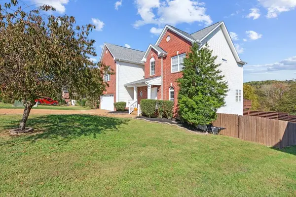 883 Loretta Dr, Goodlettsville, TN 37072