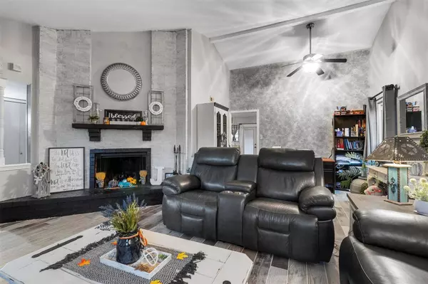 2836 Oxford Lane, Flower Mound, TX 75028