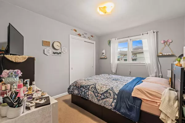 3466 S 34th St, Milwaukee, WI 53215