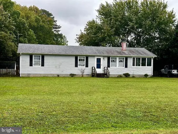 48 ESSEX PL, Montross, VA 22520