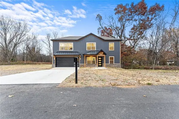 31 Queensferry Lane, Bella Vista, AR 72715